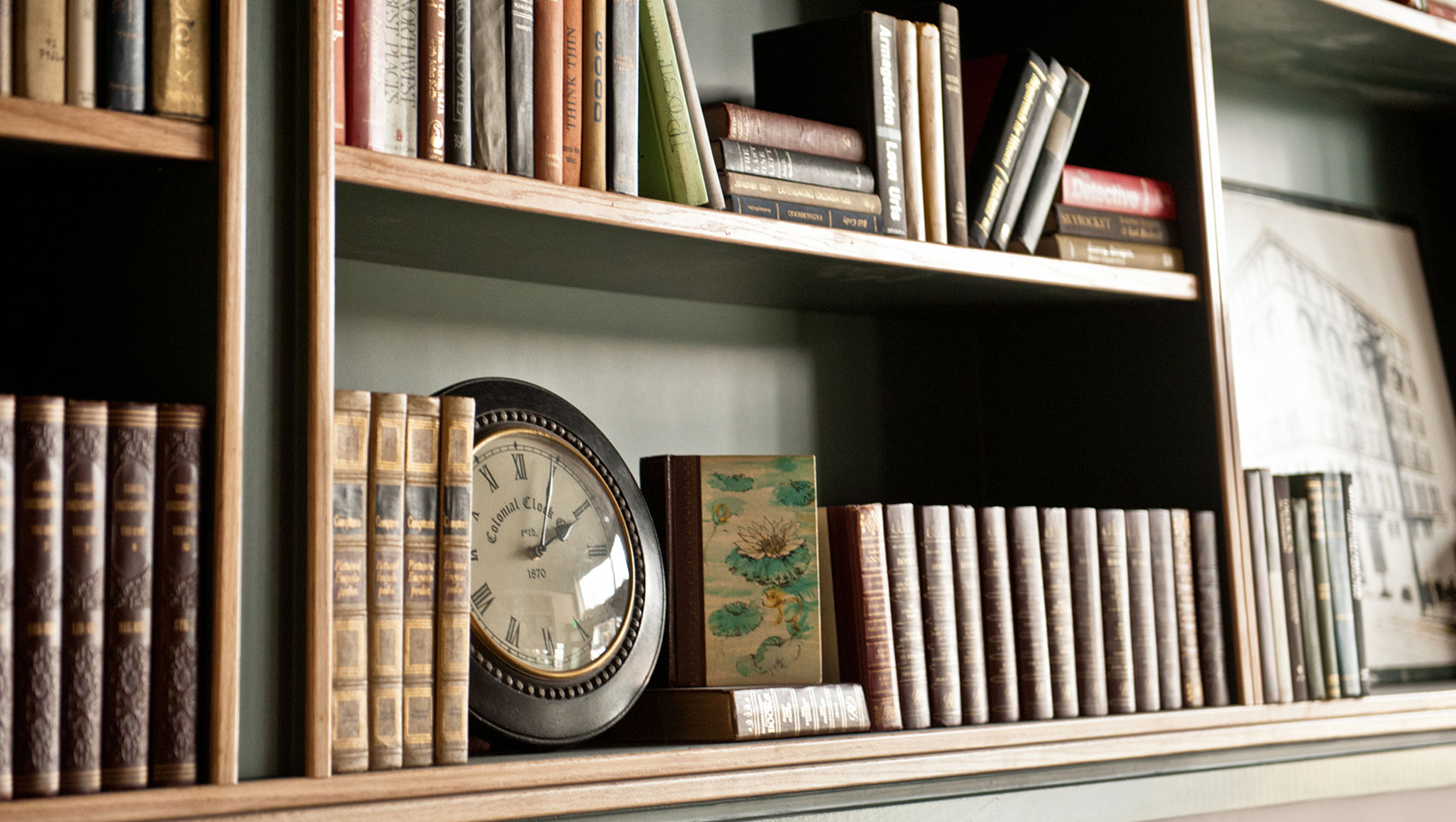 Book Shelf, Clock